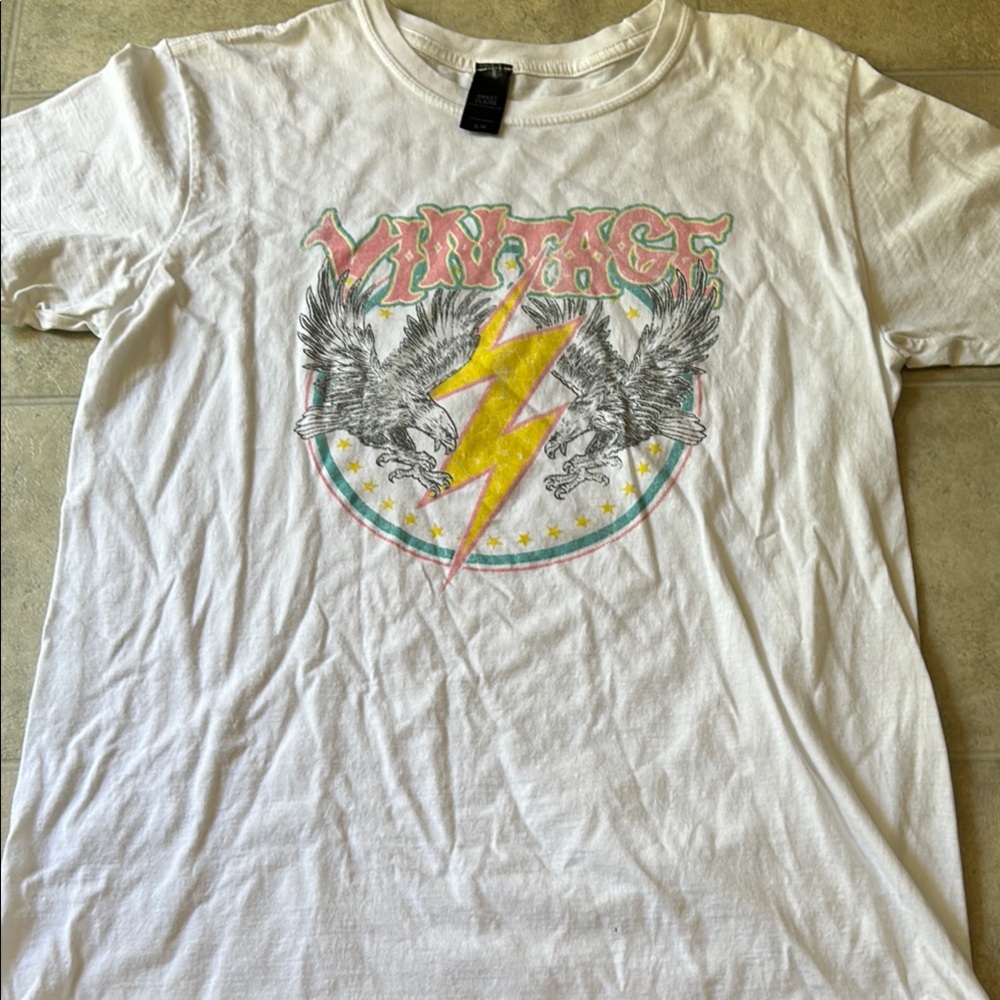Sweet Claire White and Gold Graphic Short Sleeve Tee